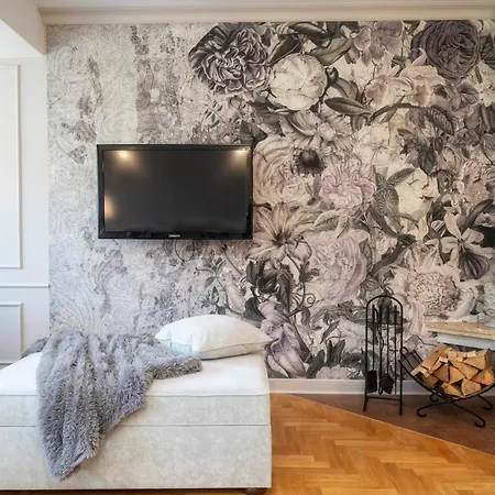 Viva Maria De Luxe Apartment
